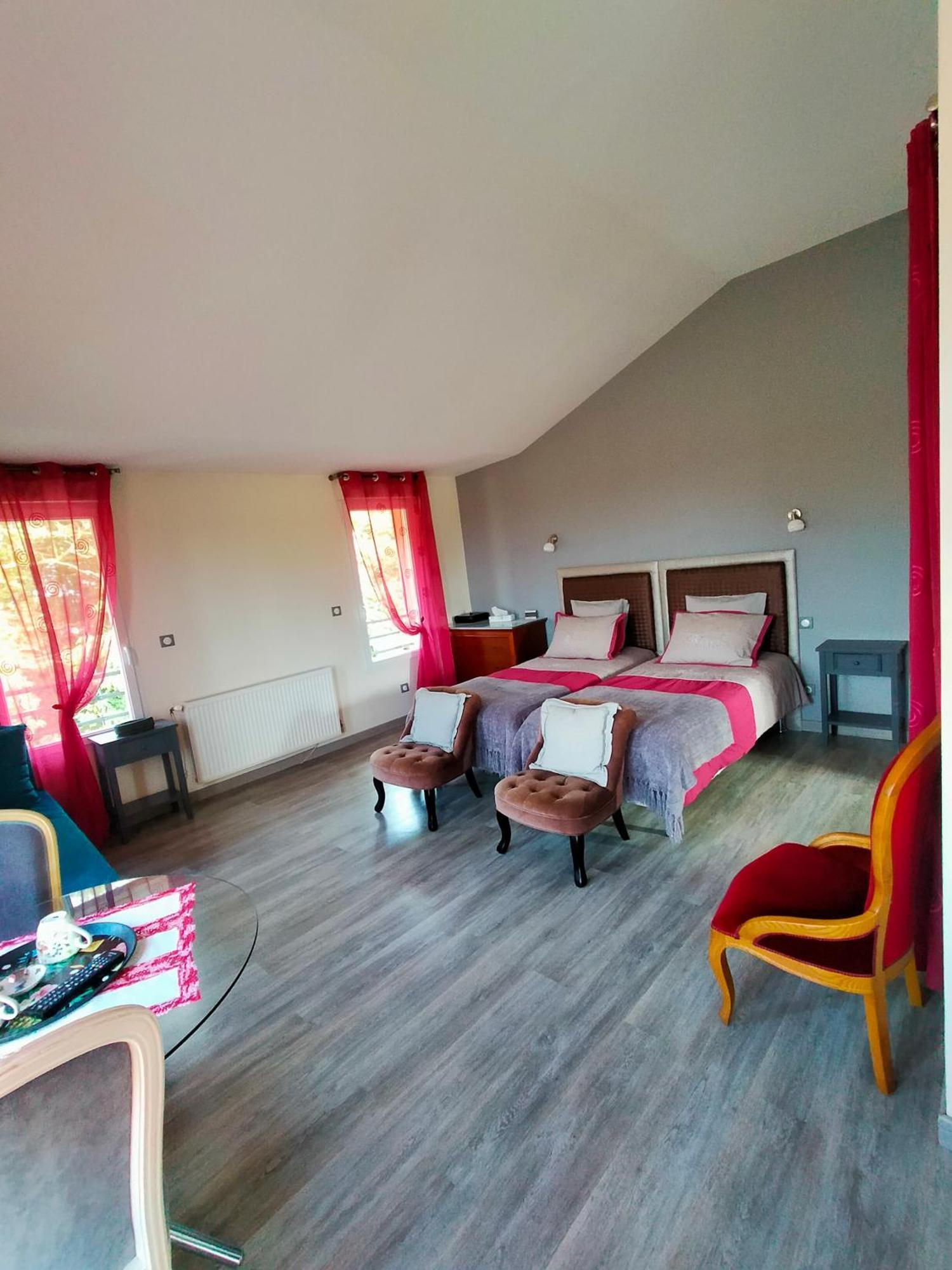 Chambre D'Hotes Du Bois Joli Mesnard-la-Barotiere Экстерьер фото